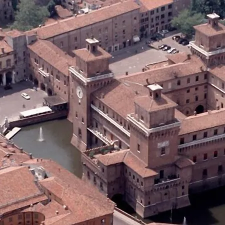 Le Terrazze & Феррара